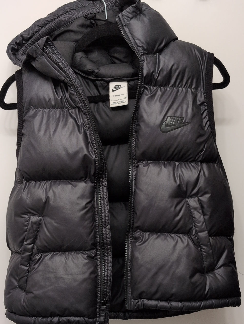 Nike Black Quilted Hooded Puffer Vest